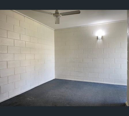 3/73 Punari St, Currajong, Qld 4812 - Photo 1