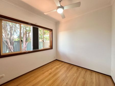 YOUNG 2 BEDROOM VILLA - Photo 2