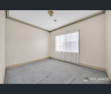 17 Chappell Court, Sunbury, Vic 3429 - Photo 6