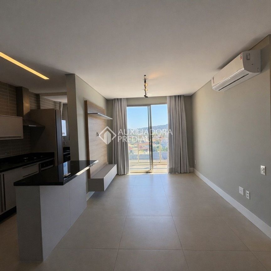 Apartamento com 2 quartos e 75m² para alugar em Córrego Grande, Florianópolis. - Photo 1
