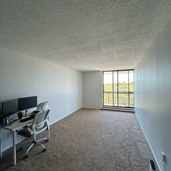 1 Bed, 1 Bath - No Deposit Required, Available as early as November 1st - Photo 1