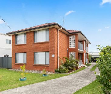 Top Floor Unit! - Photo 6