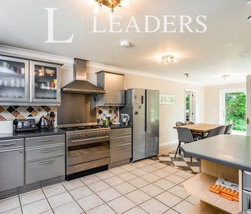 5 bedroom house to rent East Grinstead Road, North Chailey, Lewes, ... - Photo 6