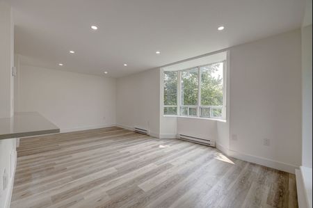 For Lease - 76 BASE LINE Road Unit# 301, London South, Ontario - Photo 2