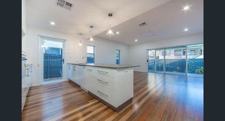 Redcliffe, address available on request - Photo 3