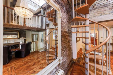 4 bedroom apartment to rent - Photo 3