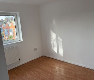 3 Bed Maisonette, Farlington Place, SW15 - Photo 6