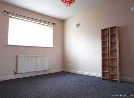 2 bedroom property to rent in Oldham - Photo 4