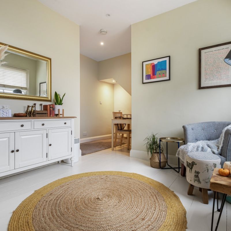 Ferndale Road, London, SW4 - Photo 1