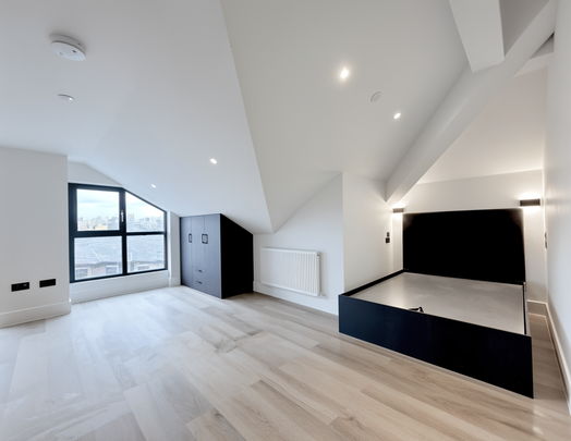 Rye Close, Fleet, Hampshire, GU51 - Photo 1