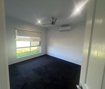 Spacious 4 Bedroom home. - Photo 2