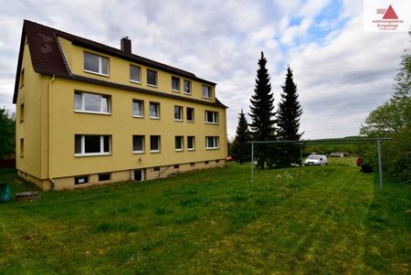 Renovierte 3-Raum-Wohnung mit Stellplatz in Falkenberg - nahe Freiberg - Photo 4