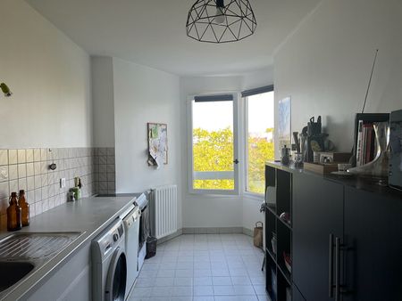 Location Appartement 3 pièces 71m² LYON 4ème - Photo 5