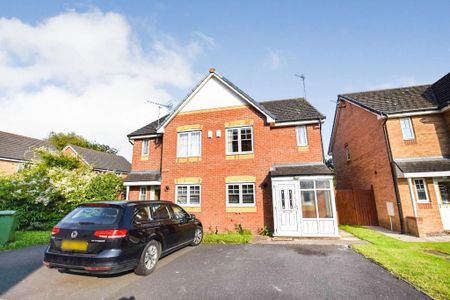 3 bedroom semi-detached house to rent - Photo 3