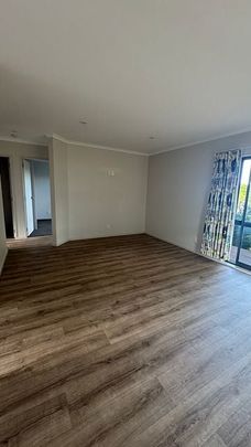 Charming 2BR Home w/ Garden - Weymouth - Photo 1