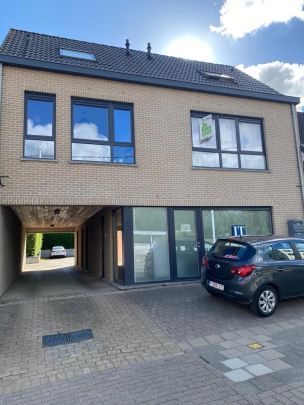 Duplexappartement met zonneterras en parking te Moorslede - Foto 1