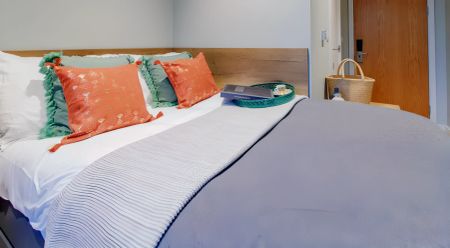 2 Bed Apartment - Photo 2