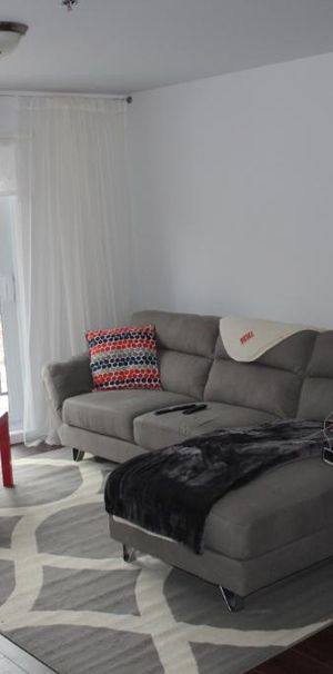 Beau Grand 3 1/2 Nouvelle Construction Cartierville Disponible 1 Juillet - Photo 1