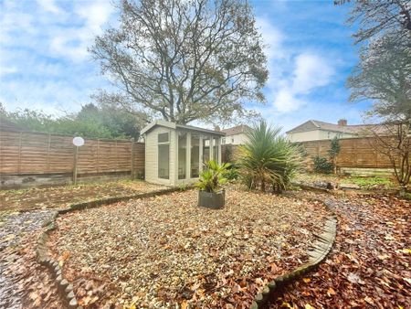 House share to rent - Photo 2