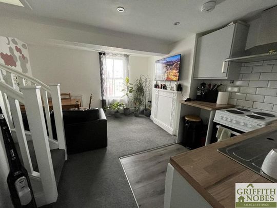 2 bedroom duplex to rent - Photo 1