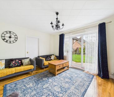 Arnold Road, Staines-upon-Thames, Surrey,TW18 - Photo 3