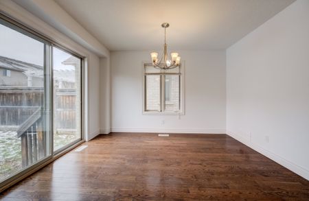 For Lease - 76 Wilkes Street, Brantford, Ontario - Photo 3