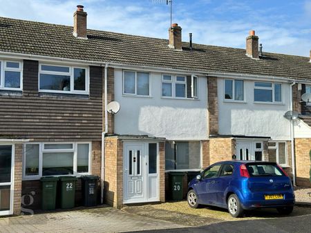 Room in Shared House - Hawkwood Crescent, Worcester - Photo 3