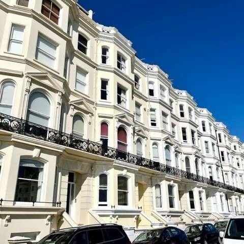 Medina Terrace, Hove, BN3 - Photo 1