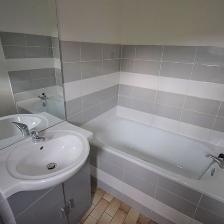 Appartement Elbeuf 2 pièce(s) 40 m2 - Photo 4