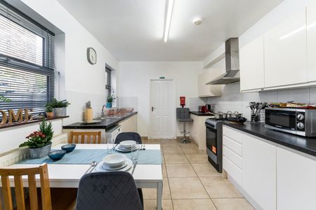 Room in a Shared House, Woodside Road, N22 - Photo 4