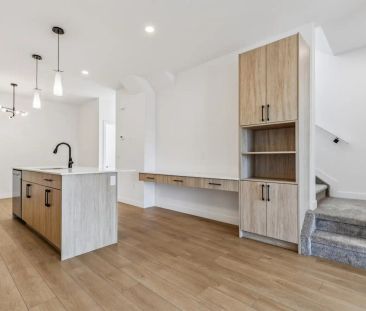 West Jasper Place 4 Plex — 3 Bedroom 2.5 Bathroom - Photo 6