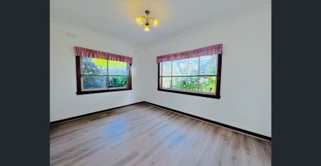 3 bedroom plus study room, family-friendly neighborhood on quite street within both Mt Waverley Secondary School and Mt Waverley Primary School zones - Photo 4