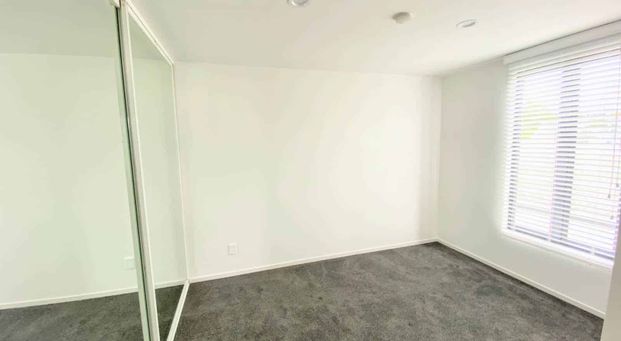 Parnell Townhouse - Photo 1