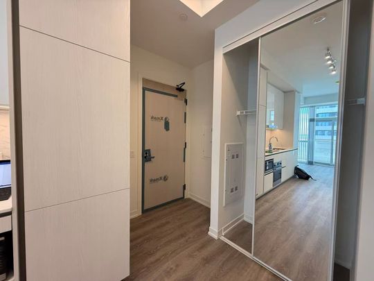 For Lease - 8 Interchange Way Unit# 2701, Vaughan, Ontario - Photo 1