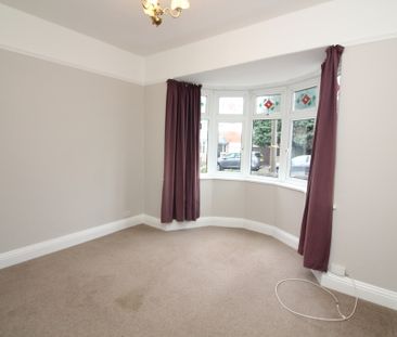 3 Bedroom Semi-Detached Bungalow - Photo 2