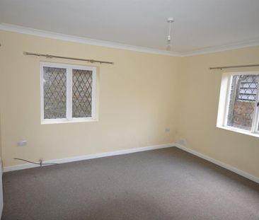 Castlegate, East Ayton, Scarborough - Photo 6