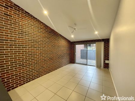 13/49 Brinawarr Street, Bomaderry NSW 2541 - Photo 3