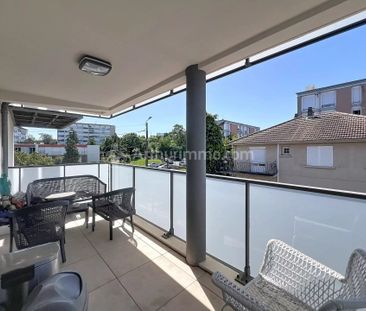 Location Appartement 3 pièces 65 m2 à Clermont-Ferrand - Photo 3