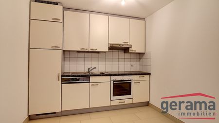 Dernier étage 3.5 pièces 112m2 avec charme et vue! - Photo 3