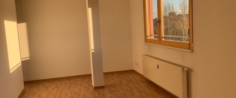 NUR für SENIOREN! Individuelle 2-Zimmer-Wohnung mit Balkon - Foto 1