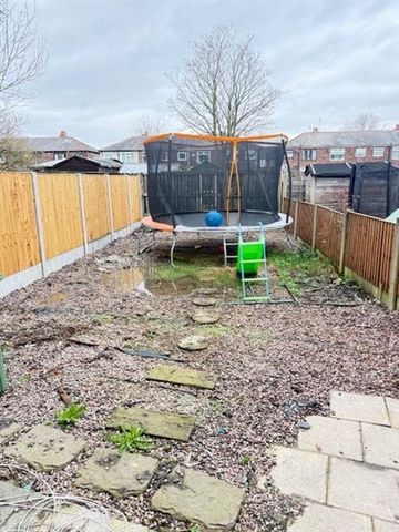 3 Bedroom Terraced House For Rent in Ashton Road East, Manchester - Photo 5