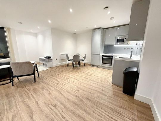 1 bedroom flat to rent - Photo 1