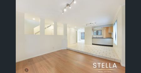 Three Bedroom House with Study in Mangerton - Photo 3