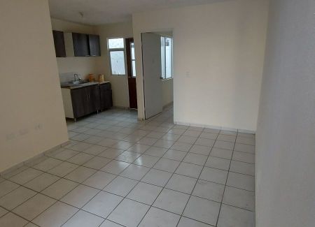 Casa en renta una sola planta 2 recámaras 2 baños completos Villa Tarrassa 103A, Villas del Country - Photo 4