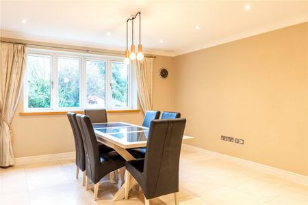 5 bedroom detached house to rent - Photo 4