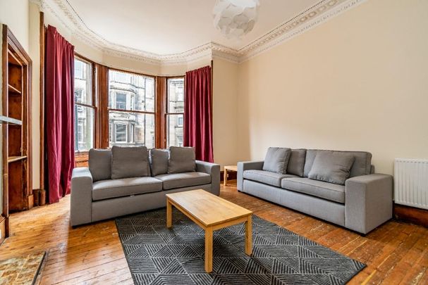 5 bedroom flat to rent - Photo 1