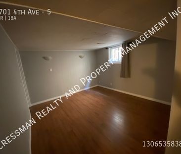 1 Bed, 1 bath APARTMENT for rent in Rosemont area, Regina, SK. - Photo 2