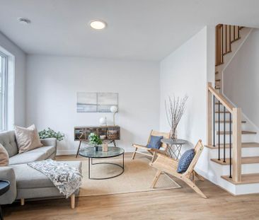 1 MOIS GRATUIT ! Grand 5 1/2 sur 2 étages, LIBRE - Condo / appartem... - Photo 3