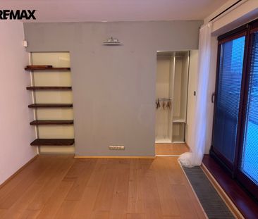 Pronájem domu 184 m², Jesenice - Photo 2