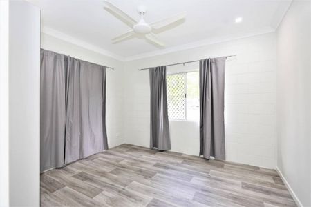 Gordonvale 3 Bedroom Duplex -Fully Air Conditioned - Opposite Gordonvale High School and Pool - Photo 4